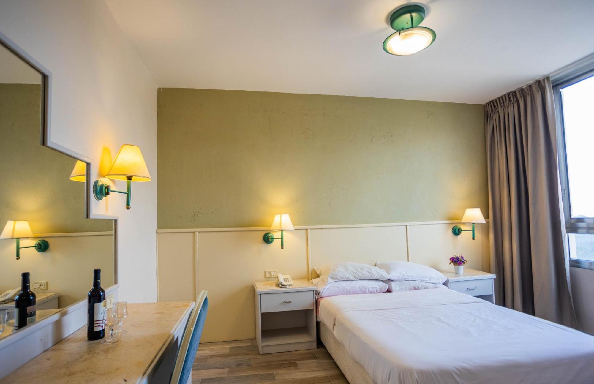 Marom Residence Romema ハイファ エクステリア 写真